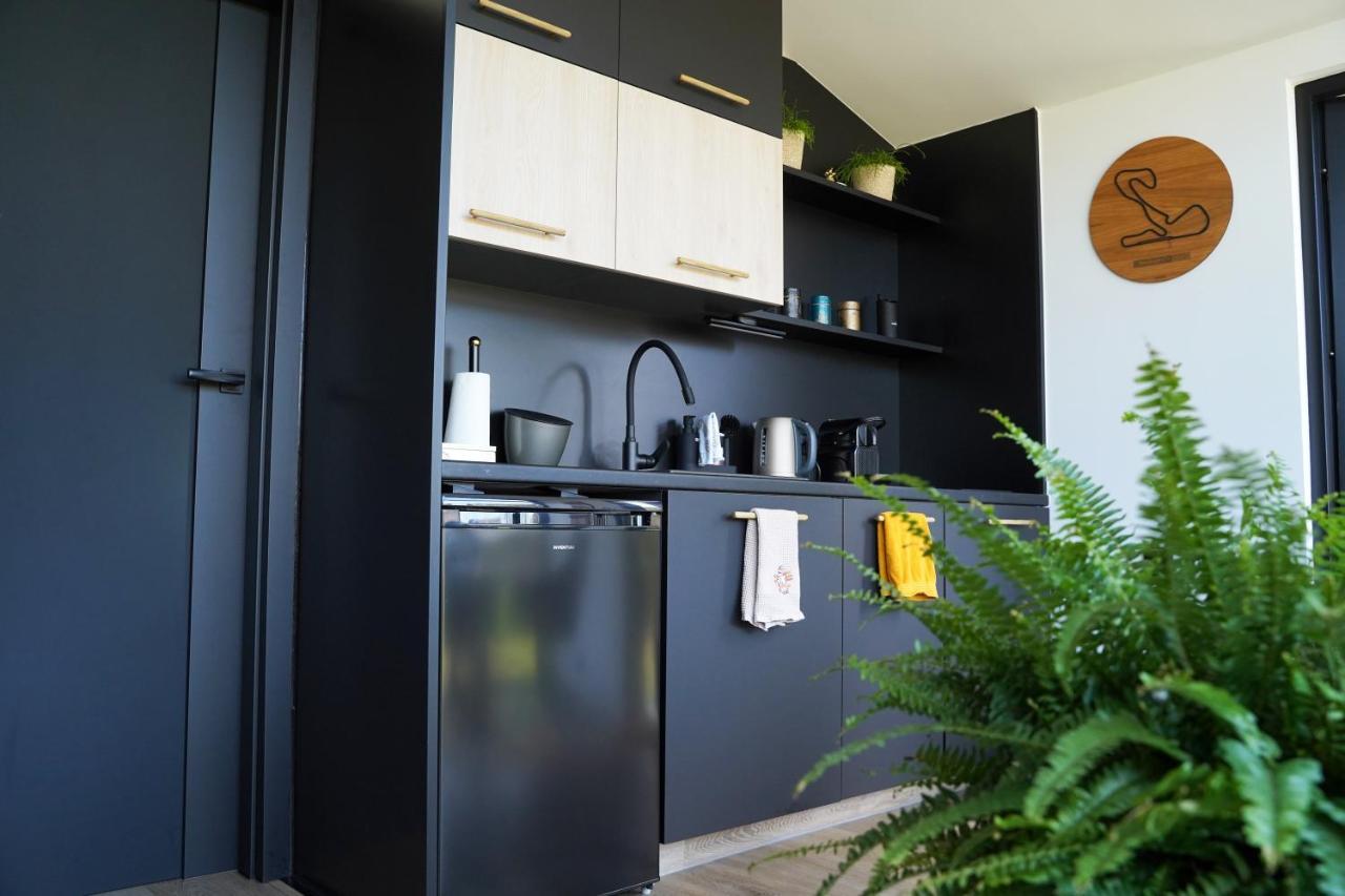 Het Duinhuisje Met Jacuzzi, Gratis Parkeren, 2 Fietsen Te Leen, Airco Bed & Breakfast *